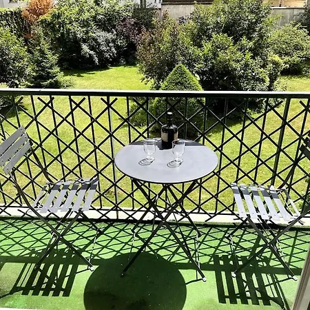 Apartment Superbe Avec Belle Vue Jardin